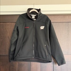 Columbia Men’s Wisconsin Badgers Omnishield Softshell Jacket Size Large